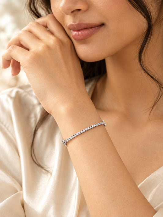 LUMI Crystal Line Bracelet